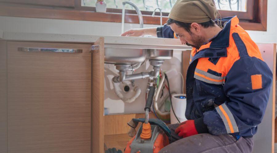 Professional Tankless Water Heater Installation in Duff, TN